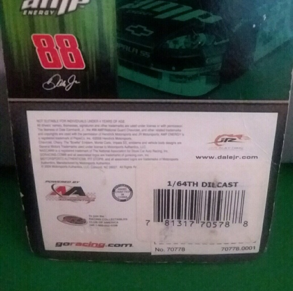 🚘 Dale Earnhardt Jr #88 AMP 1/64 Die cast Car - Picture 4 of 4